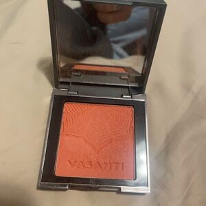 Vasanti sun peach glow coral blush
